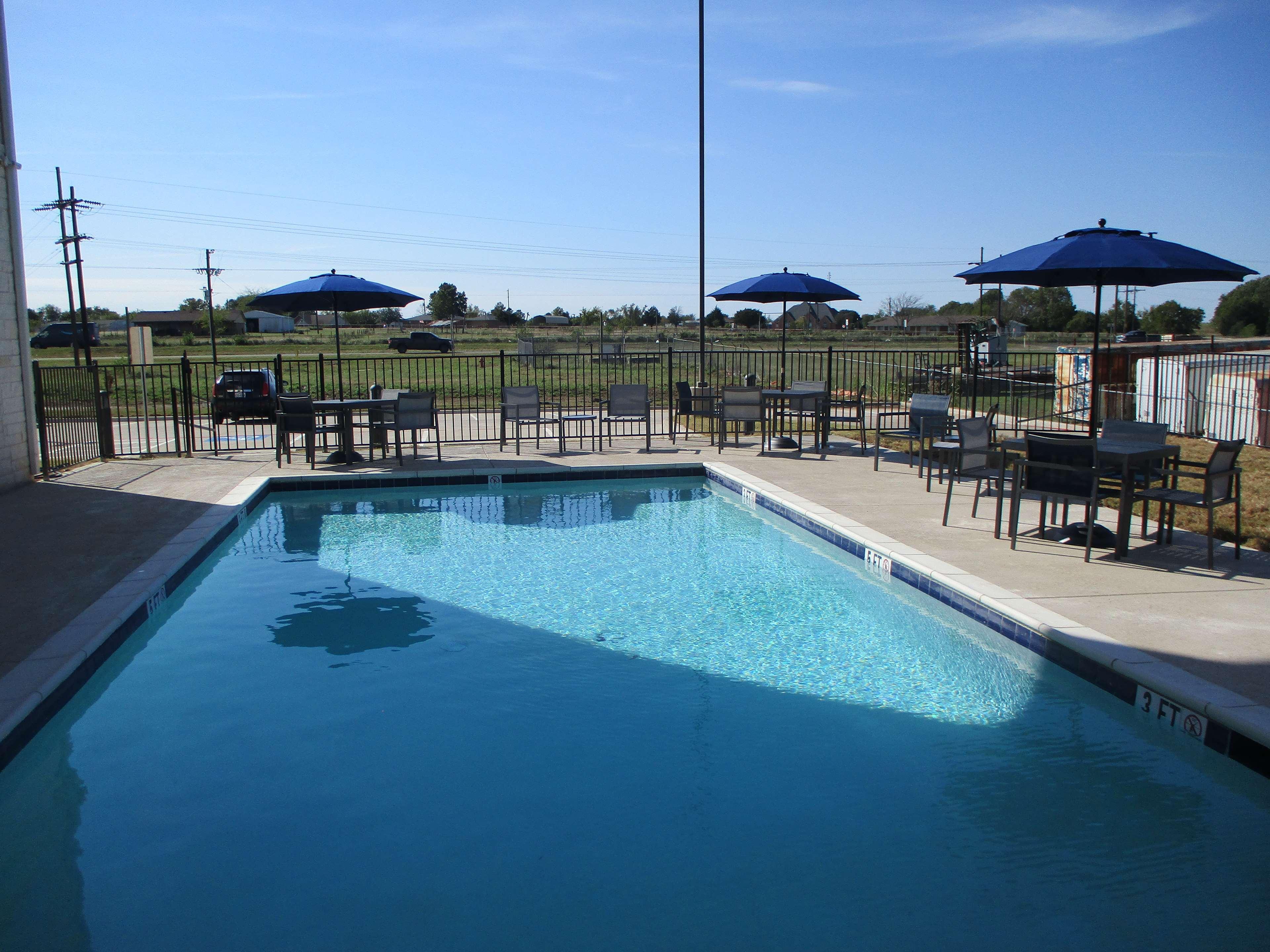 Best Western Plus Wills Point Exterior photo